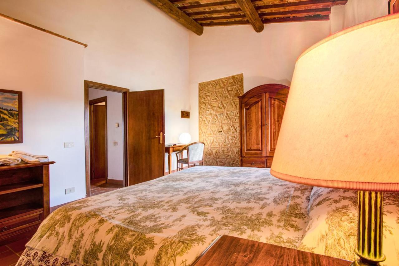 Agriturismo Filettro โวลแตร์รา ภายนอก รูปภาพ