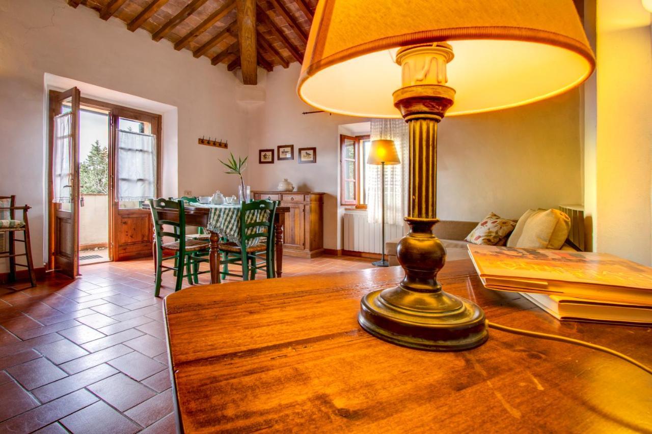 Agriturismo Filettro โวลแตร์รา ภายนอก รูปภาพ