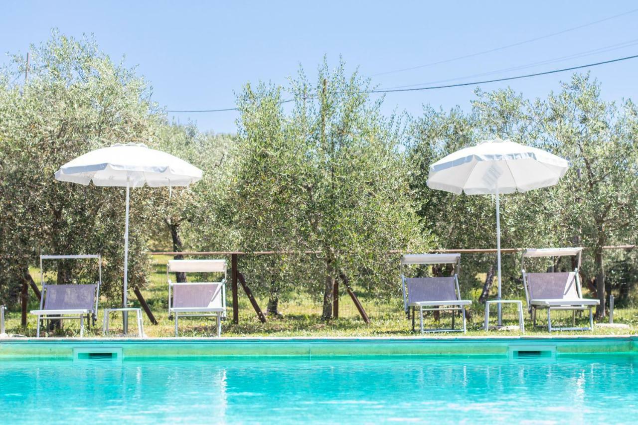 Agriturismo Filettro โวลแตร์รา ภายนอก รูปภาพ