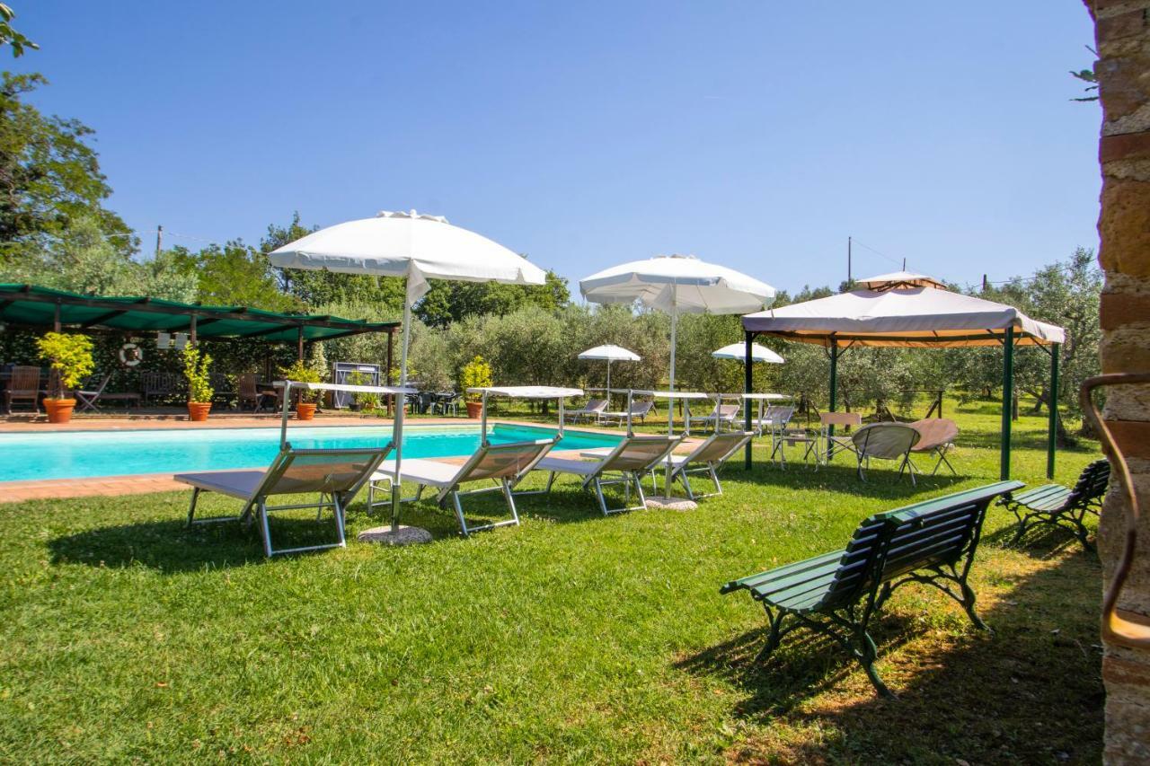 Agriturismo Filettro โวลแตร์รา ภายนอก รูปภาพ