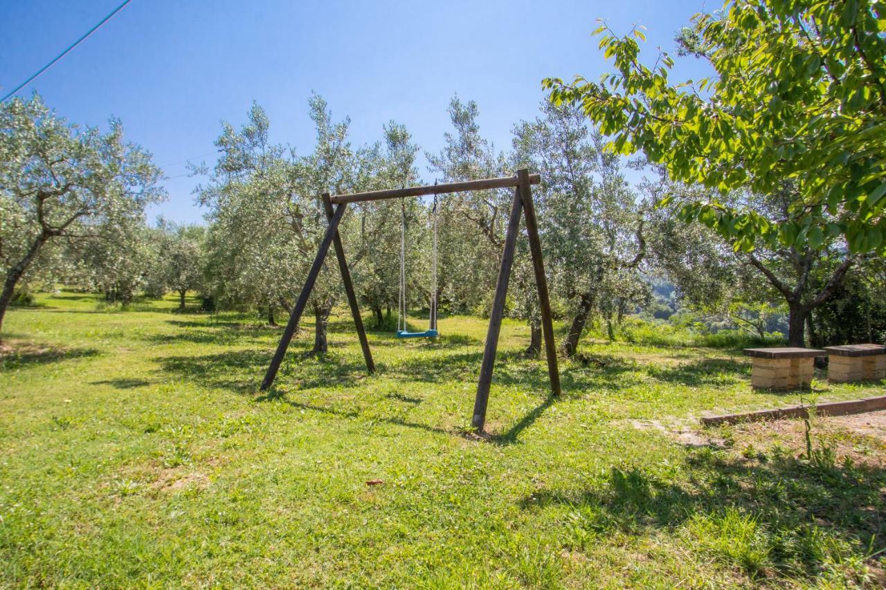Agriturismo Filettro โวลแตร์รา ภายนอก รูปภาพ