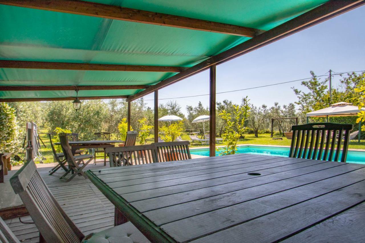 Agriturismo Filettro โวลแตร์รา ภายนอก รูปภาพ